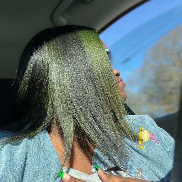 Meet your Posher, Chrissy - Picture 1 of 1